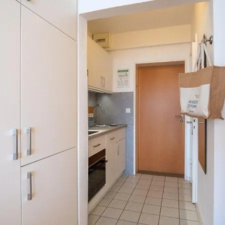 Strandhotel-heiligenhafen-wohnung-211-luette-jolle-typ-iii 4*