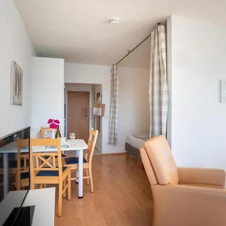 Strandhotel-heiligenhafen-wohnung-211-luette-jolle-typ-iii