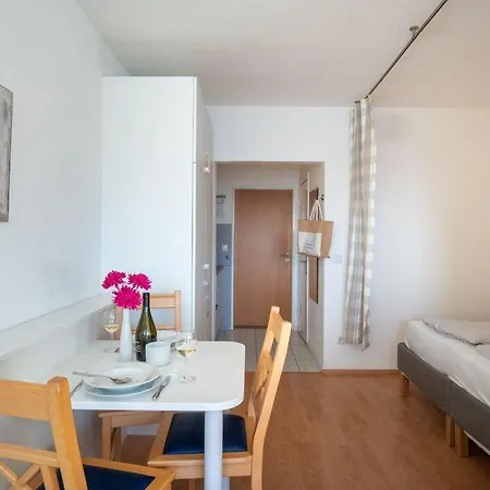 Strandhotel-heiligenhafen-wohnung-211-luette-jolle-typ-iii Apartman